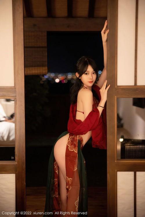 日本女中学生视频,青春活力，魅力四溢