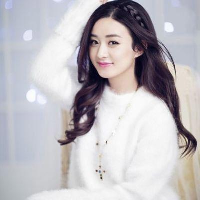 强吻赵丽颖图片大全,甜蜜瞬间引发网友热议